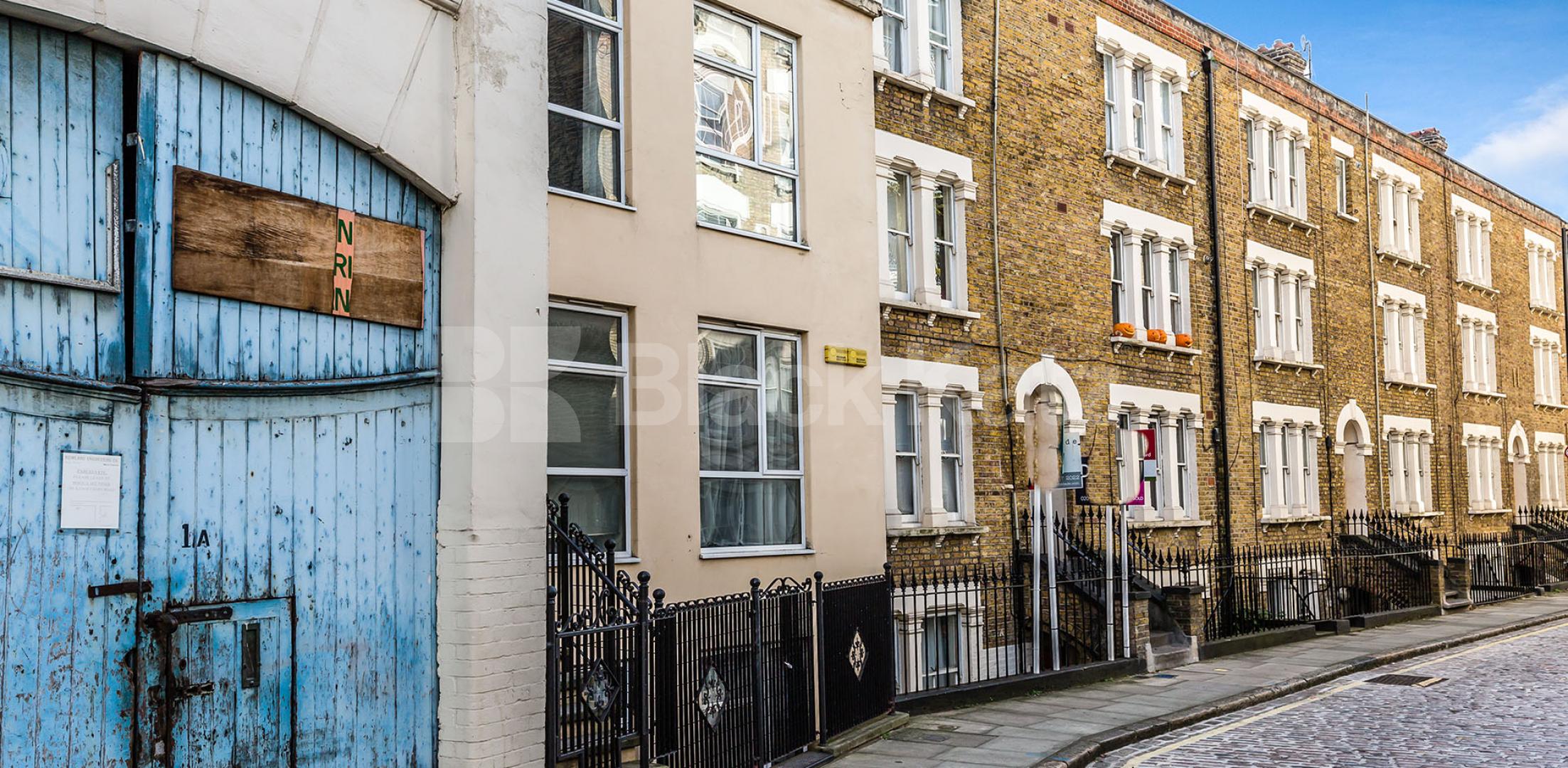 			1 Bedroom, 1 bath, 1 reception Flat			 Wicklow Street, Kings Cross